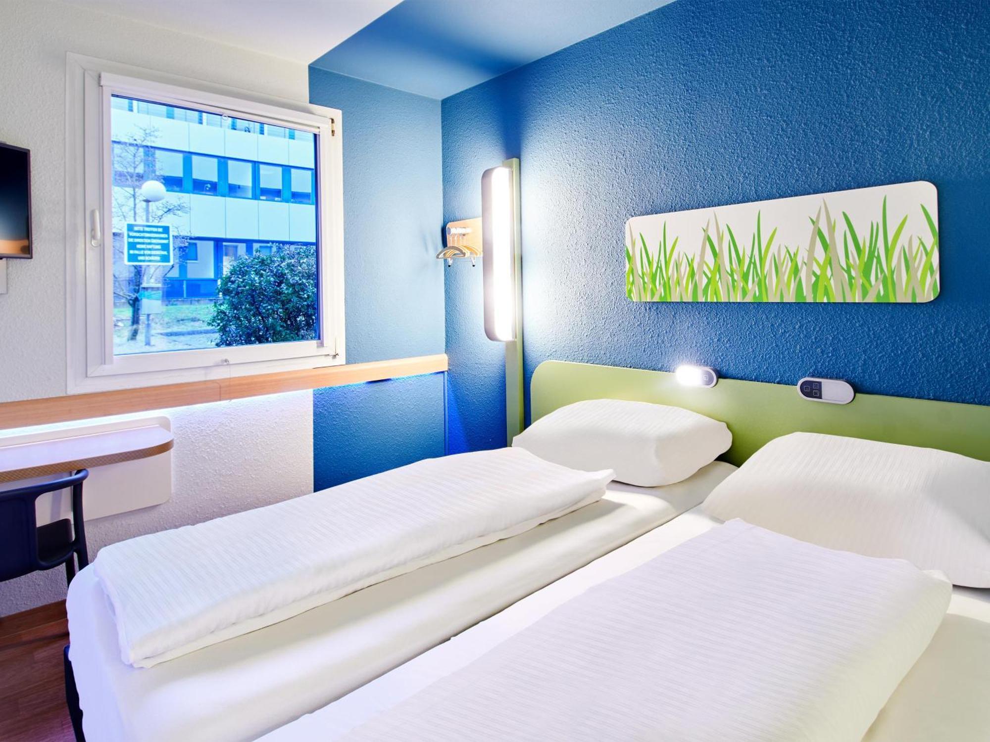 B&B Hotel Hannover-Laatzen Exteriör bild